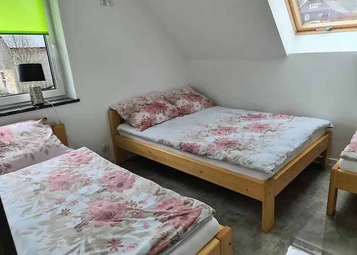 別荘 Pod Zlotym Groniem イステブナ